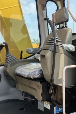 ขายรถขุด SUMITOMO SH125X-3 อาร์มยาวพิเศษ นำเข้าเองจากญี่ปุ่น สภาพสวยพร้อมใช้ มีVDOการทำงานครับ ขายรถขุด SUMITOMO SH125X-3 อาร์มยาวพิเศษ นำเข้าเองจากญี่ปุ่น สภาพสวยพร้อมใช้ มีVDOการทำงานครับ