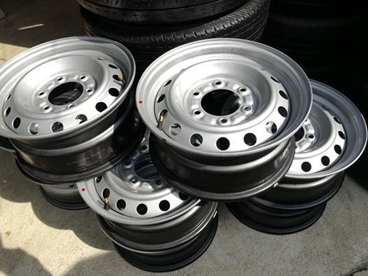 ล้อกะทะอีซูสุ6รูขอบ15ถอดป้ายแดง4วง