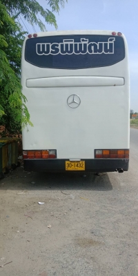 รถบัส 6 ล้อ รถบัส 6 ล้อ