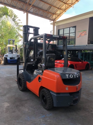 ขายรถฟอร์คลิฟท์เก่านอกนำเข้าจากญี่ปุ่น Toyota 8FD35J