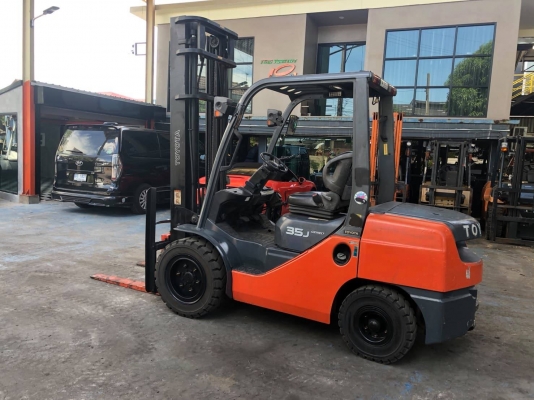 ขายรถฟอร์คลิฟท์เก่านอกนำเข้าจากญี่ปุ่น Toyota 8FD35J