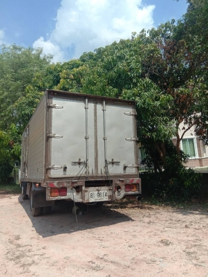 6ล้อตู้แห้งยาว5เมตร ISUZU NPR 120แรง 6ล้อตู้แห้งยาว5เมตร ISUZU NPR 120แรง