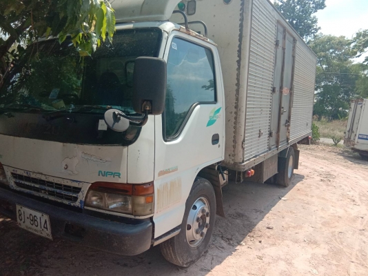 6ล้อตู้แห้งยาว5เมตร ISUZU NPR 120แรง