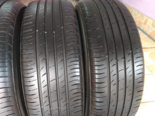 ล้อแม็ก Toyota Innova ขอบ 15*6,ET45,5h114.3 พร้อมยาง Kumho 205 65 15 ผลิตปี 2016 ยางสวย ขายถูกๆ ทั้งชุด 6900.- *** ใส่ฟรี รับเทิร์น รับบัตรเครดิตทุกธนาคาร ส่งได้ทั่วไทย ***