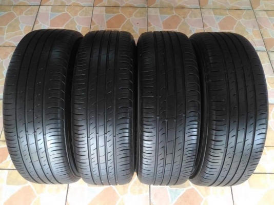 ล้อแม็ก Toyota Innova ขอบ 15*6,ET45,5h114.3 พร้อมยาง Kumho 205 65 15 ผลิตปี 2016 ยางสวย ขายถูกๆ ทั้งชุด 6900.- *** ใส่ฟรี รับเทิร์น รับบัตรเครดิตทุกธนาคาร ส่งได้ทั่วไทย ***