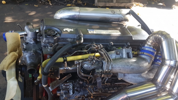 ขายเครื่องยนต์hino jo8c