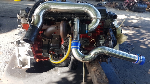 ขายเครื่องยนต์hino jo8c