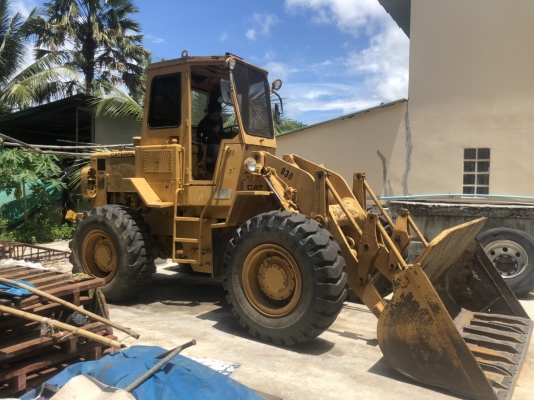 ขายรถตักล้อยาง cat930 พร้อมใช้รถสวยยางสวย