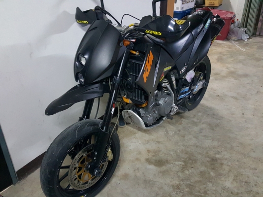 KTM Duke2 640 lc4 พร้อมทะเบียน(ไม่แท้)กทม 145000฿.รวมโอน