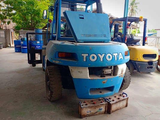 ขายรถโฟล์คลิฟท์ 8 ตัน โตโยต้ Toyota