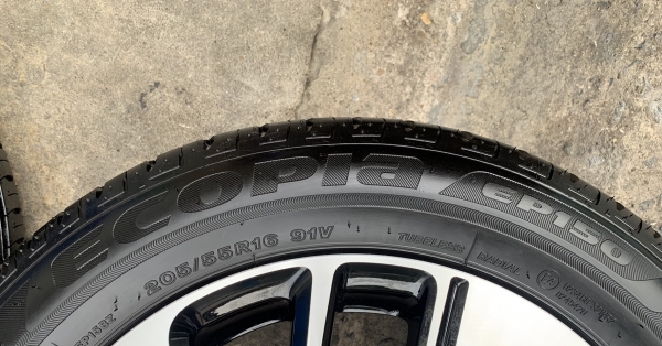 ล้อแม็กป้ายแดง Mitsu Xpender สีดำหน้าเงา ขอบ 16 พร้อมยางป้ายแดง 205-55-16 Bridgestone สวยกริ๊บๆ