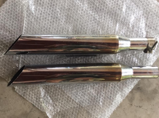 ขายปลายท่อคู่ สภาพสวยๆครับ