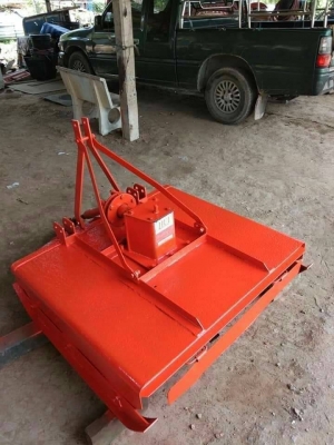 เครื่องตัดหญ้ายี่ห้อฮุัยขนาด1เมตร10ซม