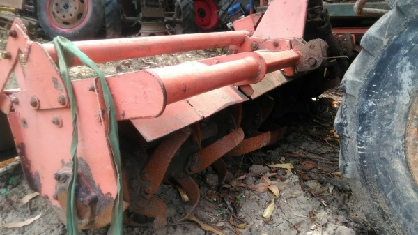 โรตารีขนาด1.8สภาพสวยพร้อมใข้งานเลยคับจัดส่งใด้คับ