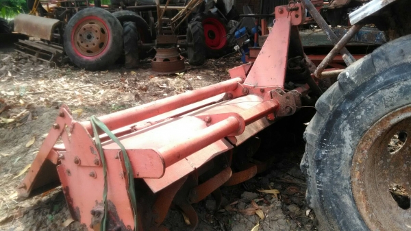 โรตารีขนาด1.8สภาพสวยพร้อมใข้งานเลยคับจัดส่งใด้คับ