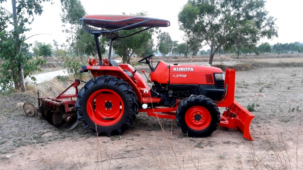 ขาย L3408DTสภาพพร้อมใช้งาน เครื่อง เกียรดี ไฮโลลิกแจ๋วๆ ยางดี4เส้น