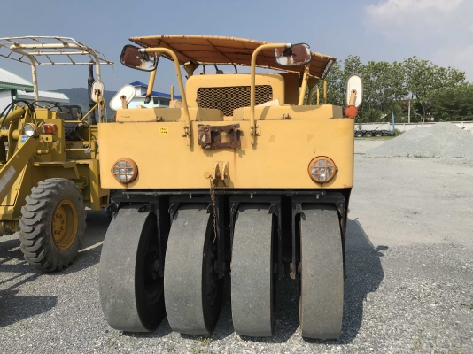 รถบด 9 ล้อ WATANABE รุ่น WP902 สภาพสวย นำเข้าตรงจากญี่ปุ่น