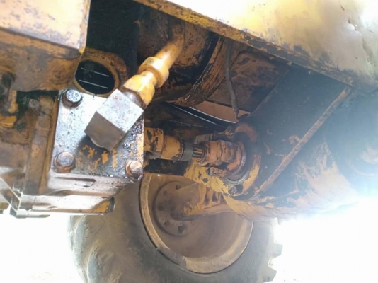 รถตักล้อยาง Komatsu 507 สภาพสวยพร้อมใช้งาน