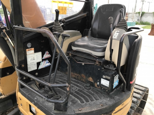 CAT 305SR สภาพสวย นำเข้าตรงจากญี่ปุ่น