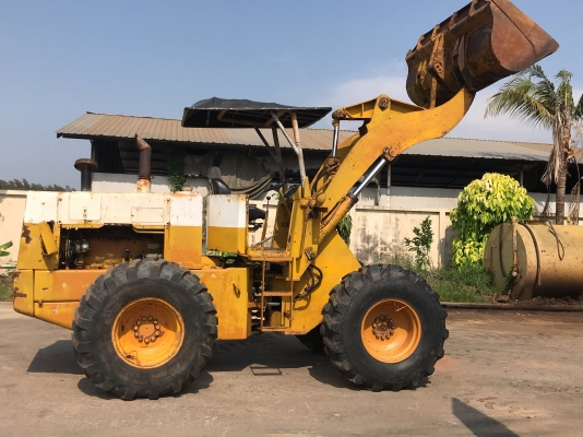 ขายรถตัก KOMATSU 515-2 ขายรถตัก KOMATSU 515-2