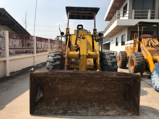 ขายรถตัก KOMATSU 515-2 ขายรถตัก KOMATSU 515-2