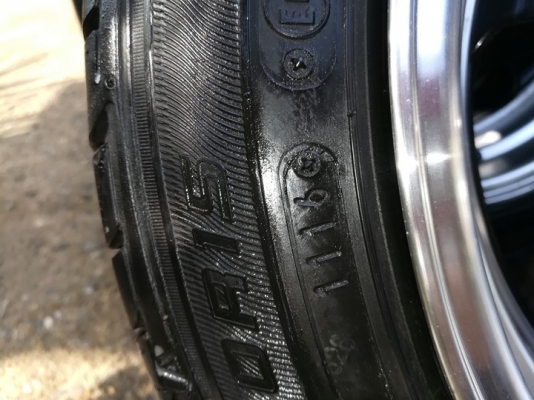 ขอบ15ยางดันลอป195/50/15ปี16