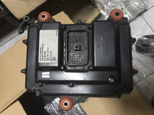 ซาก CAT 950G เครื่อง เกียร์ เฟืองท้ายอยู่ครบ (หัวฉีดใหม่ซื้อจากเมโทรสองแสนกว่าแล้ว) ซาก CAT 950G เครื่อง เกียร์ เฟืองท้ายอยู่ครบ (หัวฉีดใหม่ซื้อจากเมโทรสองแสนกว่าแล้ว)