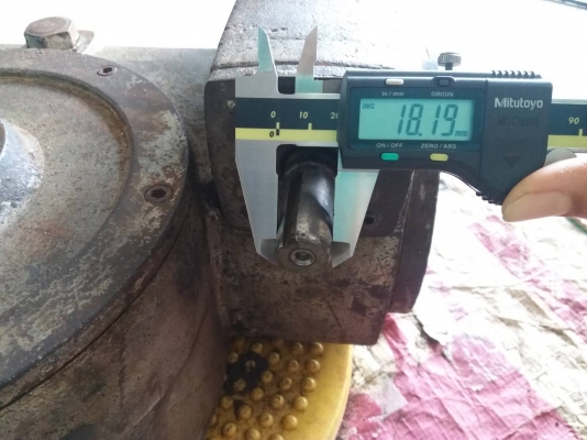 เกียร์ทดรอบ อัตราทด 1,000:1 งานดี ใช้งานได้ดีปกติ ราคา 3500 บาท+ ค่าส่งนิ่ม 350 บาทค่ะ