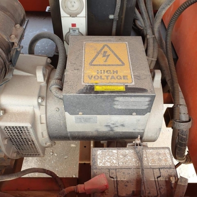 ไฟสนาม สปอร์ตไลท์เก่าญี่ปุ่น ไฟสนาม สปอร์ตไลท์เก่าญี่ปุ่น