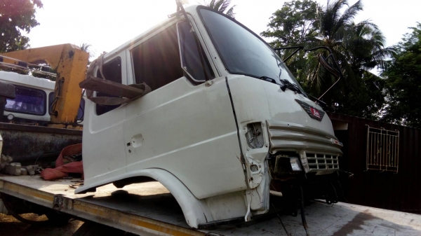 ขายหัว Hino FM18