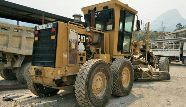 ขายรถเกรดCAT140H 5600ชม.140Gเอกสารเล่มทะเบียนมี2คันราคา 2,700,000
