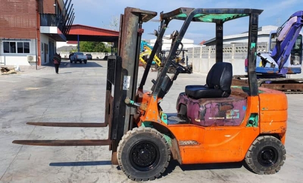 รถยกดีเซลมิสซูFD25-8 ยก2.5ตัน เสาสูง3เมตร ขายด่วน135,000บาท ยกจริงวิ่งได้จริงไม่ใช้สลิงไม่ใช้ตัวแสดงแทน ยกรถหนัก2.5ตันสบายๆ รถนอกสวยๆนำเข้ายังไม่เคยใช้งานในเมืองไทยเลย=รุ่นใหม่เครื่องดีเซล4สูบ S4Sเกียออโต้ ชั่วโม่งทำงานน้อย ขายถูกๆ สนใจเมื่อไหร่ก็ รถยกดีเซลมิสซูFD25-8 ยก2.5ตัน เสาสูง3เมตร ขายด่วน135,000บาท ยกจริงวิ่งได้จริงไม่ใช้สลิงไม่ใช้ตัวแสดงแทน ยกรถหนัก2.5ตันสบายๆ รถนอกสวยๆนำเข้ายังไม่เคยใช้งานในเมืองไทยเลย=รุ่นใหม่เครื่องดีเซล4สูบ S4Sเกียออโต้ ชั่วโม่งทำงานน้อย ขายถูกๆ สนใจเมื่อไหร่ก็