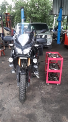 ขายดาวน์เปลี่ยนสัญญาบิ๊กไบค์ยาม่าฮ่าซุปเปอร์ TENERE เครื่อง1200