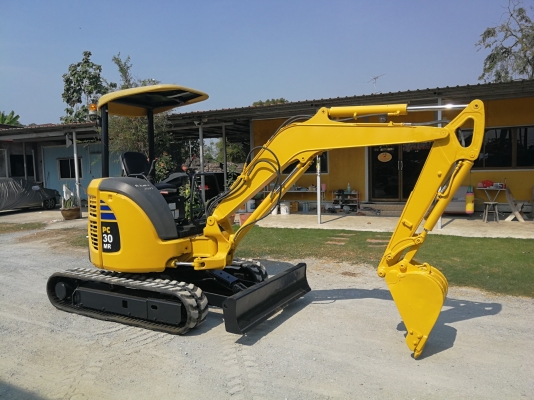 มาใหม่ ถึงไทยแล้วคับ KOMATSU PC 30MR-2 จากญี่ปุ่น สวยมาก โทร.090-986-2521 อ๊อบ