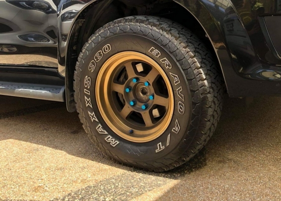 Maxxis 980 AT 265/75/16 ลายแก้มเหมือนBF ดอกเหลือๆ แก้มสวย สภาพดี 4เส้น Maxxis 980 AT 265/75/16 ลายแก้มเหมือนBF ดอกเหลือๆ แก้มสวย สภาพดี 4เส้น