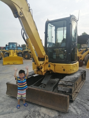 มาใหม่ๆ สวยๆเลย KOMATSU PC 50MR-2 อามยาวพิเศษ นำเข้าจากญี่ปุ่นโดยตรง ชั่วโมงทำงานน้อย พร้อมตู้เก๋งสวยๆ โทร.090-986-2521 อ๊อบ