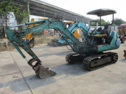 BIG SALE* ลดกระหน่ำ รถขุดKOMATSU PC20-7E /คอนโทรลน้ำมัน / ปั๊มเฟือง4 ตอน /แทรคเหล็ก /สินค้าเก่า ขายตามสภาพ