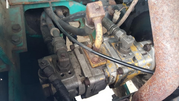 BIG SALE* ลดกระหน่ำ รถขุดKOMATSU PC20-7E /คอนโทรลน้ำมัน / ปั๊มเฟือง4 ตอน /แทรคเหล็ก /สินค้าเก่า ขายตามสภาพ