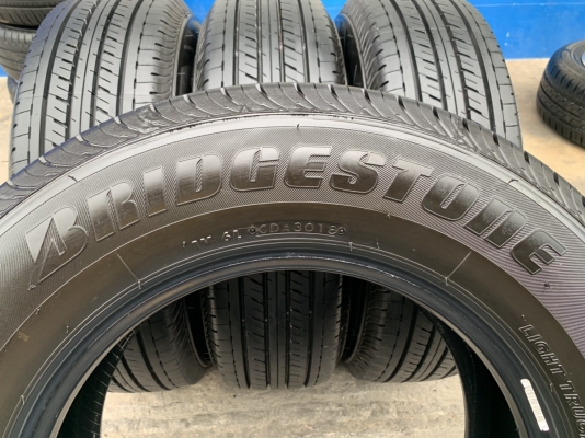 ยางป้ายแดง 205-70-15 Bridgestone ดอกเต็ม ตุ่มเด้งๆ