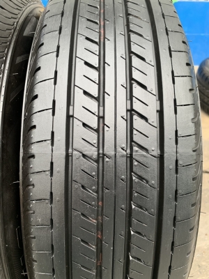 ยางป้ายแดง 205-70-15 Bridgestone ดอกเต็ม ตุ่มเด้งๆ