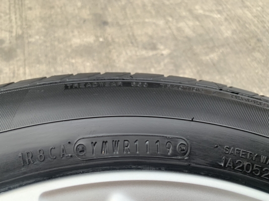ล้อแม็กป้ายแดง Toyota Yaris Ativ ขอบ 15 พร้อมยางใหม่ป้ายแดง 185-60-15 Dunlop ปี 19 สวยกริ๊บๆ ล้อแม็กป้ายแดง Toyota Yaris Ativ ขอบ 15 พร้อมยางใหม่ป้ายแดง 185-60-15 Dunlop ปี 19 สวยกริ๊บๆ