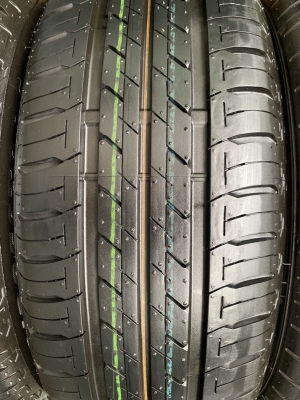 ยางป้ายแดง 205-55-16 Bridgestone รถออกปี 19 ตุ่มอลัง เส้นสีชัด