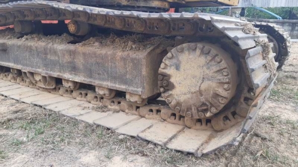 ขาย 490,000 CAT 320 V1  ไฟฟ้าตัด เครื่องดี ปั้มแรง เอวแน่น ช่วงล่างแน่น แอร์หนาว รถพร้อมใช้งาน เอกสารซื้อขาย รถอยู่ สุรินทร์ 090-772-3710 090-772-3708