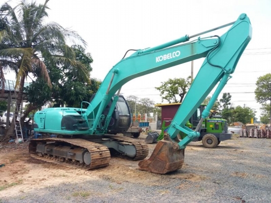 ขาย 490,000 KOBELCO sk 200-5ไฟฟ้าครบ เครื่องดี ปั้มแรง เอวแน่น ช่วงล่างแน่น รถพร้อมใช้งาน เอกสารซื้อขาย รถอยู่ สุรินทร์ 090-772-3710 090-772-3708