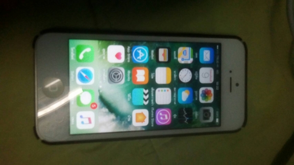 ไอโฟน5 16 gb ศูนย์ไทย