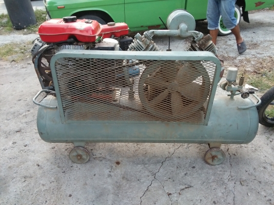 ขาย ปั้มลม  สนาม