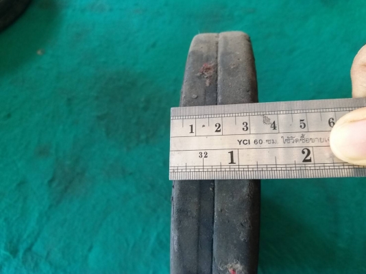 ล้อรถเข็นขนาด 8 นิ้ว สภาพดี มีลูกปืนให้ ราคาล้อละ 150 บาท+50 ค่าส่ง มี 12 ล้อค่ะ