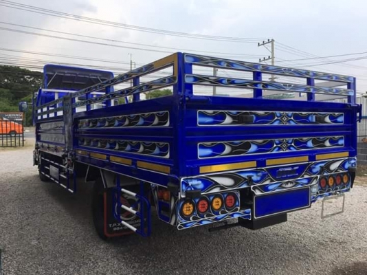 ขาย 6 ล้อ ISUZU FRR 210 พร้อมชุดจดทะเบียน สภาพป้ายแดง รถมือสอง ไมล์แท้ 500 กว่าโล กระบะยาว 6.40 เมตร ขาย 6 ล้อ ISUZU FRR 210 พร้อมชุดจดทะเบียน สภาพป้ายแดง รถมือสอง ไมล์แท้ 500 กว่าโล กระบะยาว 6.40 เมตร