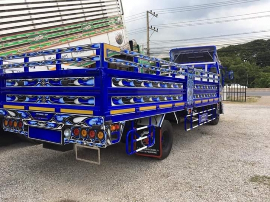 ขาย 6 ล้อ ISUZU FRR 210 พร้อมชุดจดทะเบียน สภาพป้ายแดง รถมือสอง ไมล์แท้ 500 กว่าโล กระบะยาว 6.40 เมตร ขาย 6 ล้อ ISUZU FRR 210 พร้อมชุดจดทะเบียน สภาพป้ายแดง รถมือสอง ไมล์แท้ 500 กว่าโล กระบะยาว 6.40 เมตร