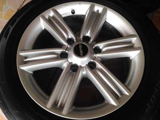 ล้อแม็ก Isuzu D-Max ขอบ 18*7,ET33,6h139 พร้อมยาง Dunlop Sportmaxx 225 60 18 ผลิตปี 2018 ขายถูกๆ ทั้งชุด 13900.- *** ใส่ฟรี รับเทิร์น รับบัตรเครดิตทุกธนาคาร ส่งได้ทั่วไทย ***
